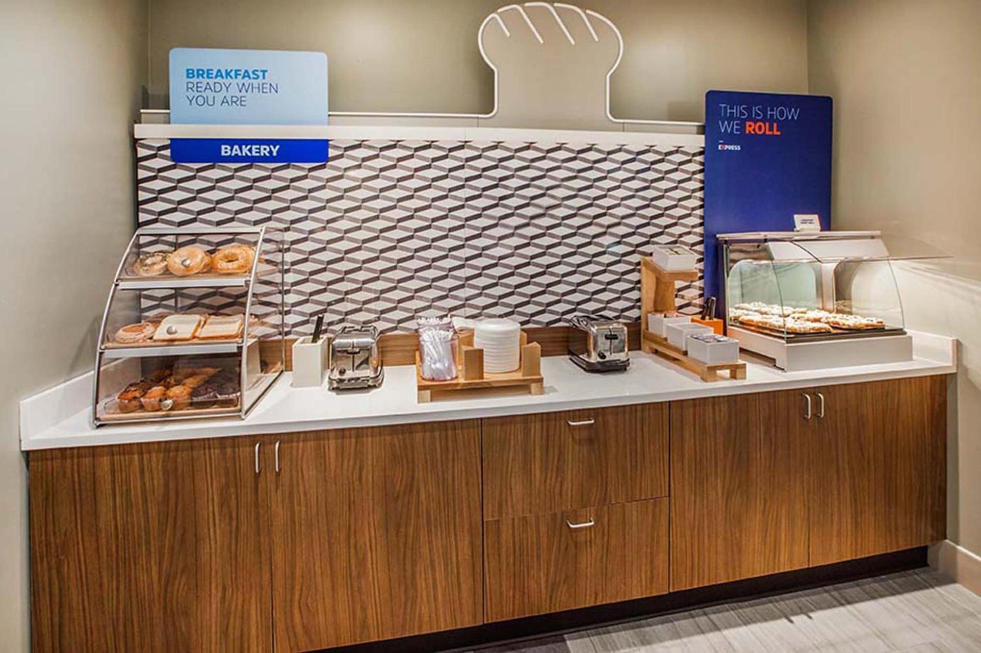 Holiday Inn Express & Suites Murfreesboro West By Ihg Exteriör bild