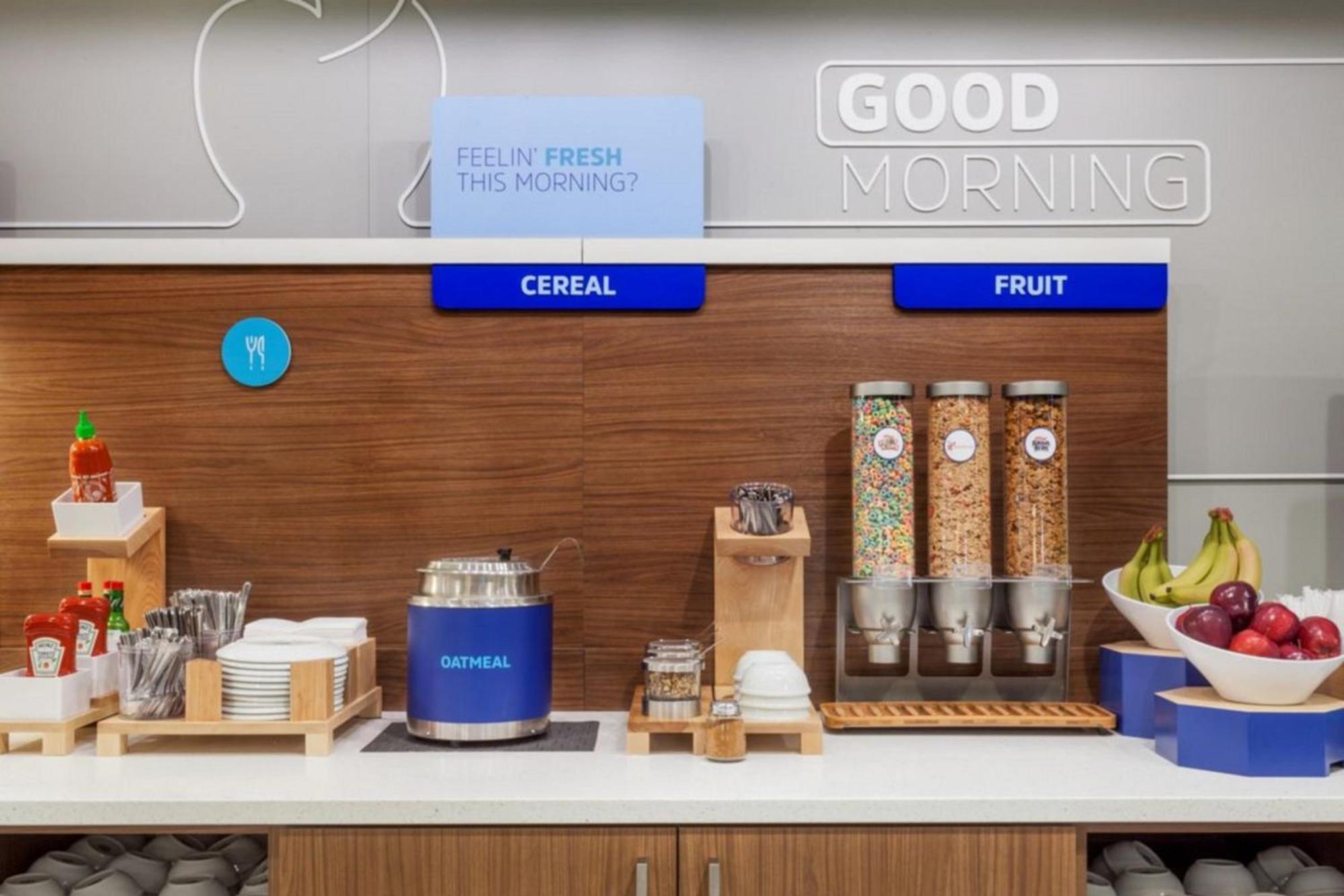 Holiday Inn Express & Suites Murfreesboro West By Ihg Exteriör bild