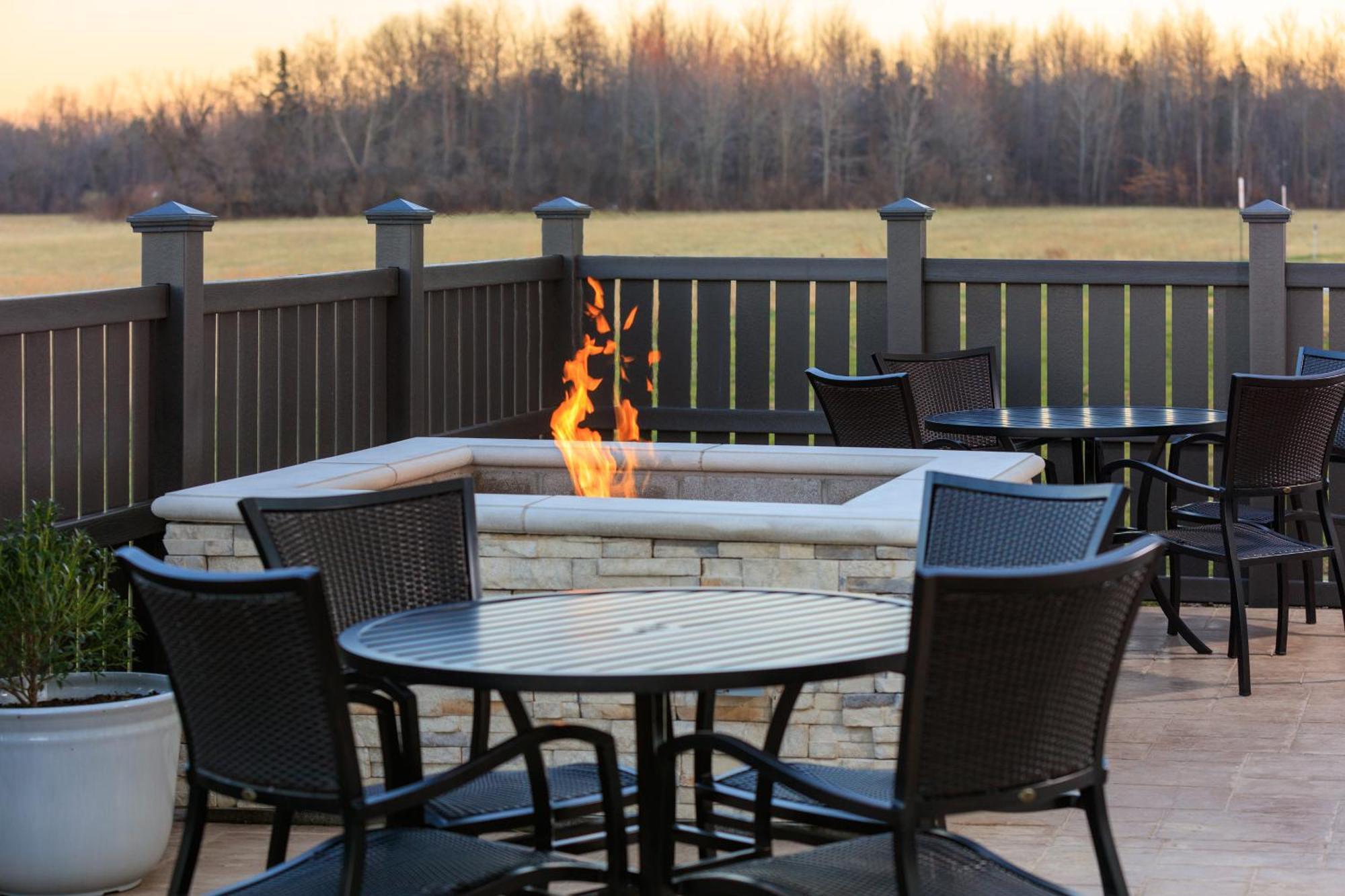 Holiday Inn Express & Suites Murfreesboro West By Ihg Exteriör bild