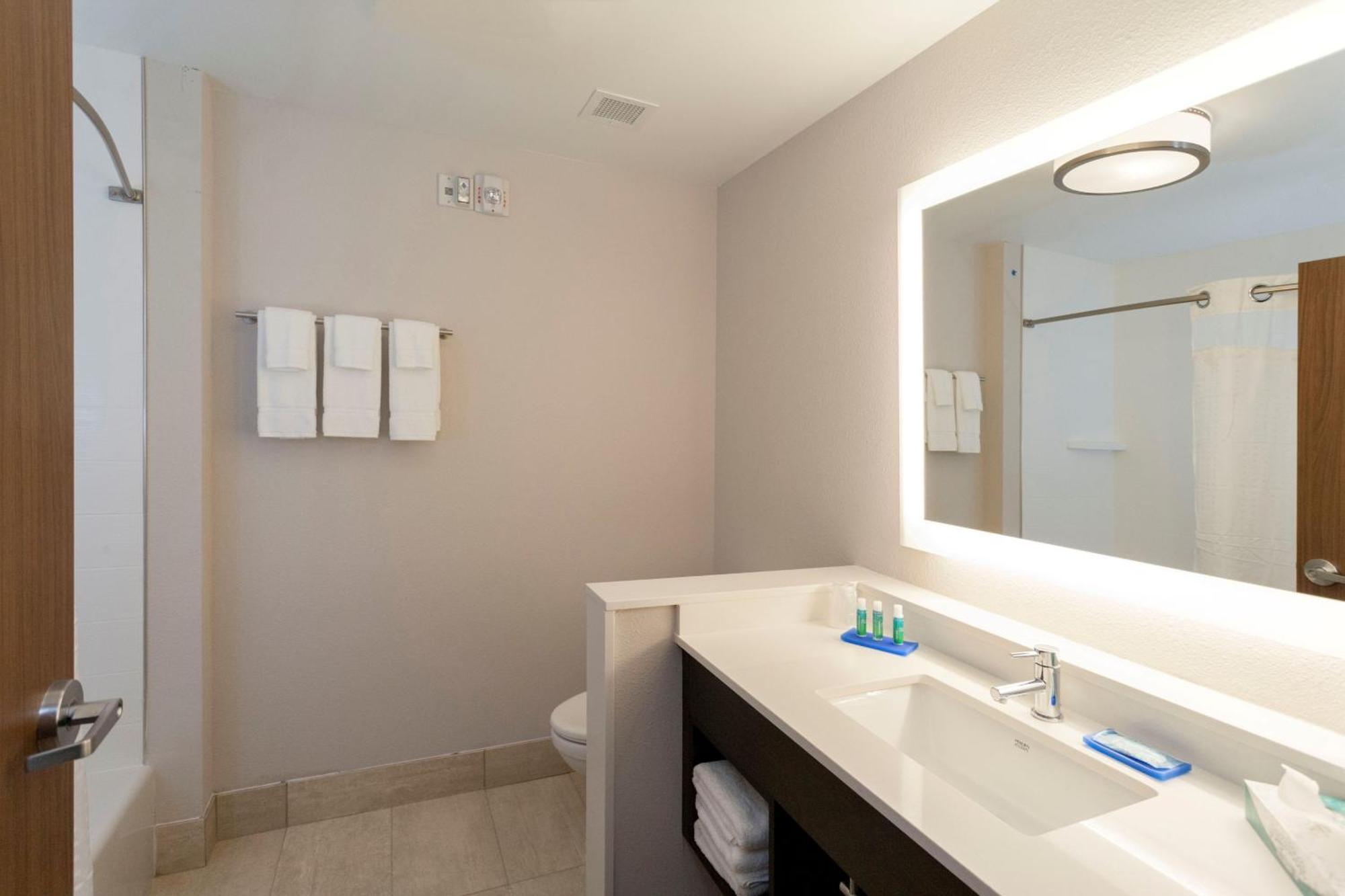 Holiday Inn Express & Suites Murfreesboro West By Ihg Exteriör bild